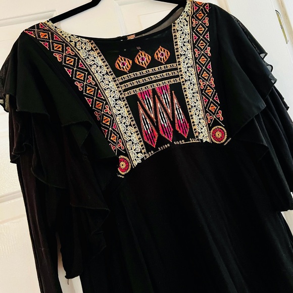 NWOT! Free People La Cienega Embroidered Ruffle Black Top! - Picture 6 of 8
